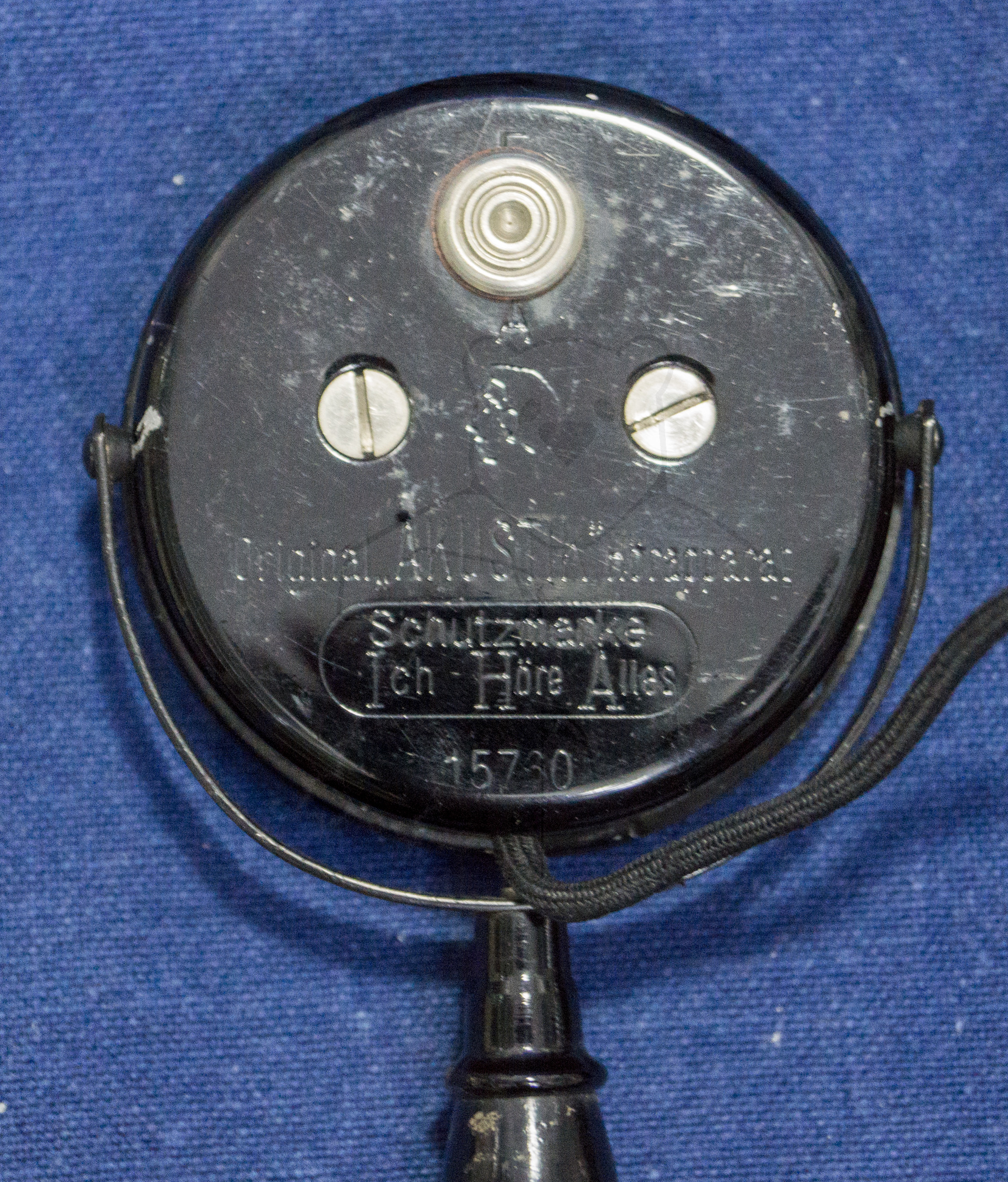 Hörgerät "Ich Höre Alles", ca. 1928/1930, Rückseite Piezo-Lautsprecher